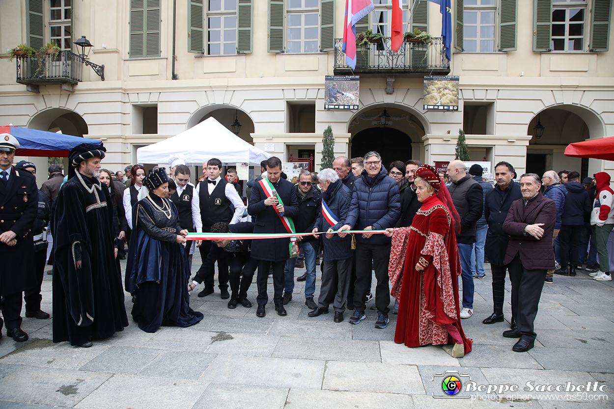 VBS_6863 - Fiera dei Santi - 12.ma Fiera Nazionale del Tartufo.jpg